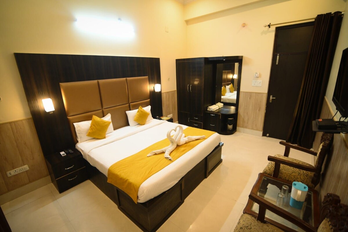 Chambre Deluxe | Lits pliants/supplémentaires, Wi-Fi gratuit