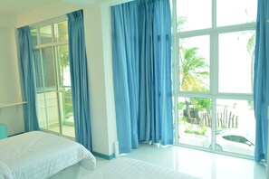 Deluxe Room, Sea View | View from room