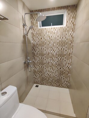 Chambre Double Deluxe | Salle de bain
