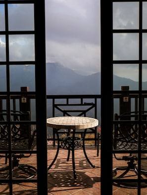 Balcony - EOS Resort (Ren'ai)