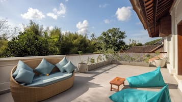 Premier Villa (with Daily Afternoon Tea) | Garden view