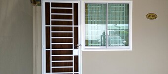 Sakura Bandar Semariang Guest House