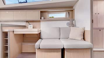 Premium Suite, 3 Bedrooms | Room amenity