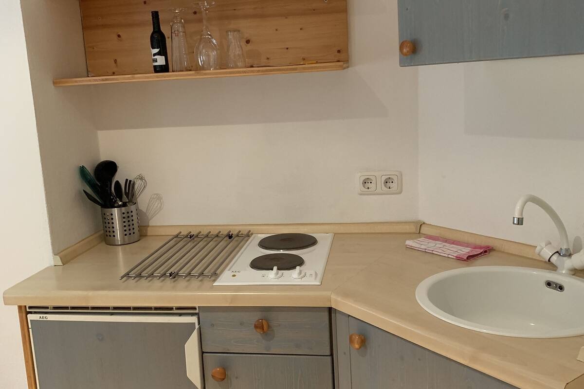 room | private kitchen