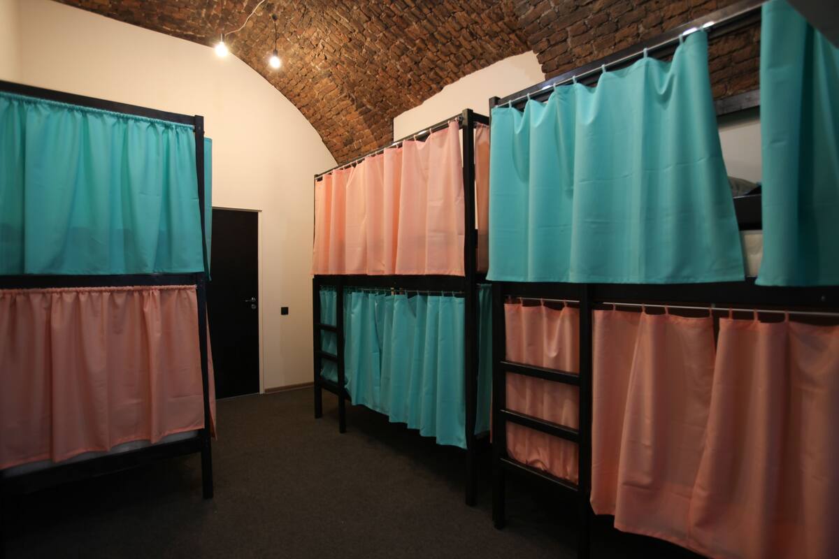 Shared Dormitory, Mixed Dorm (8 beds)