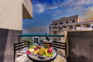 Royal Apartment, 1 Bedroom, Balcony, Lake View - Luxury Apartment by Lake Kinneret (Tiberias)