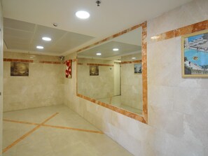 Interior entrance - Sea of Galilee 2BR Apt by the Promenade (Tiberias)
