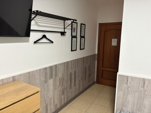 Rollaway beds, free WiFi, bed sheets