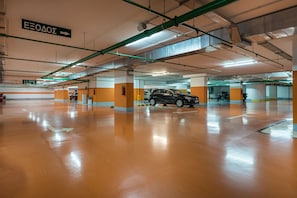 Self-parking (surcharge) 10 per day