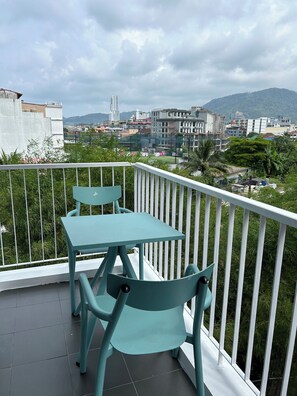 Tomannsrom – deluxe, fjellutsikt | 1 soverom, safe på rommet, blendingsgardiner og wi-fi (inkludert)