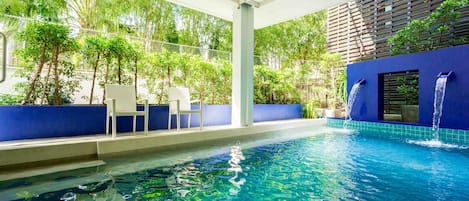 Indoor pool, outdoor pool