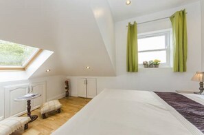 Family Apartment, Multiple Beds, City View