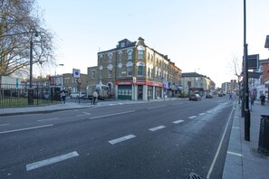 Front of property - Grand Apartments Fulham Palace (London)