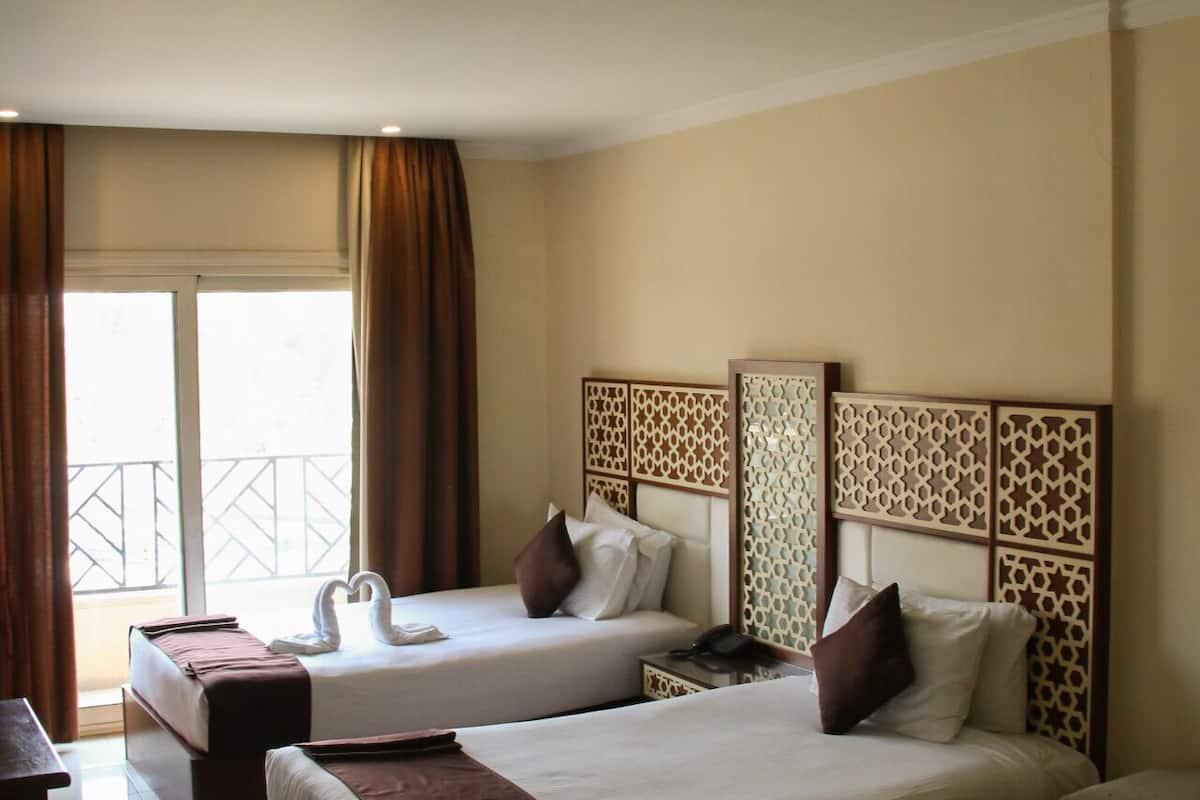 superior double room, balcony, valley view | 1 bedroom, minibar, in-room safe, free wifi