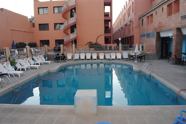 Udendørs pool