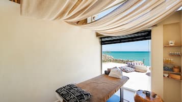 Steam room, body treatments, aromatherapy, body wraps, body scrubs
