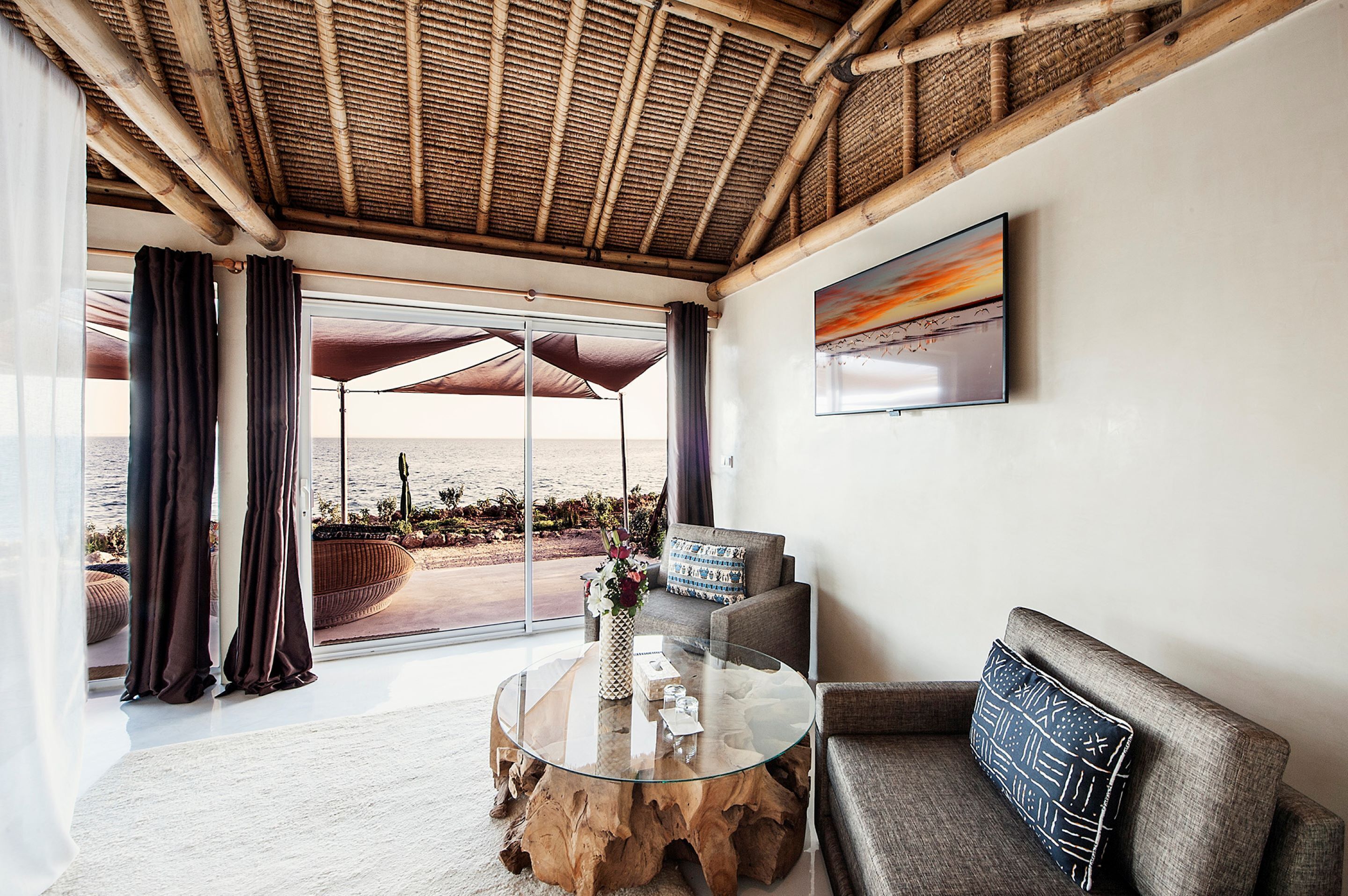 TV màn hình phẳng 