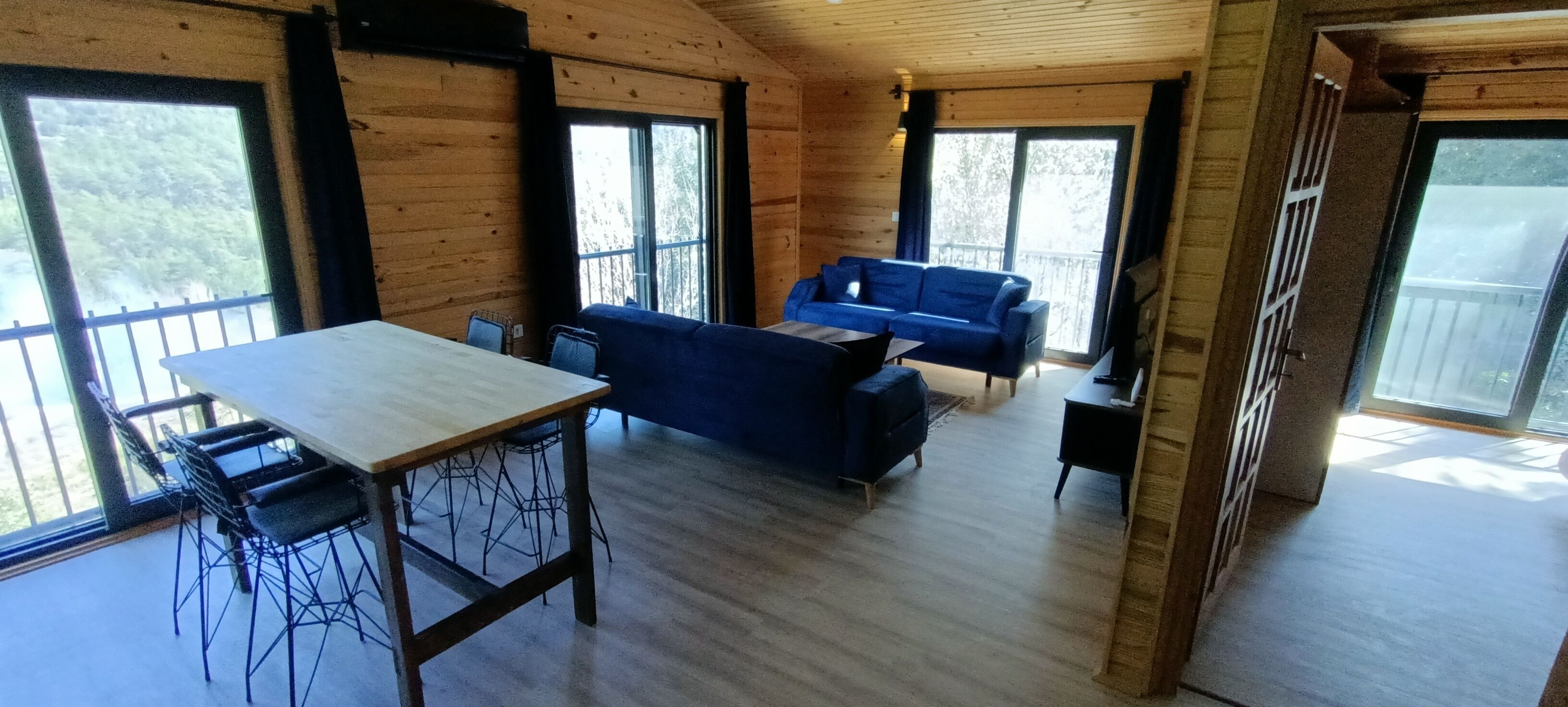 family chalet | living area