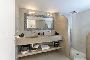 Panoramic Villa, 1 Bedroom, Hot Tub, Sea View (Top Caldera) | Bathroom | Shower, free toiletries, hair dryer, slippers - Caldera Houses (Santorini)