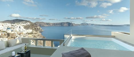 Panoramic Villa, 1 Bedroom, Hot Tub, Sea View (Top Caldera) | Jetted tub