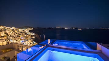 Panoramic Villa, 1 Bedroom, Hot Tub, Sea View (Top Caldera) | Private spa tub