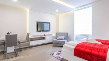 Comfort Studio Suite (2) | Free WiFi, bed sheets