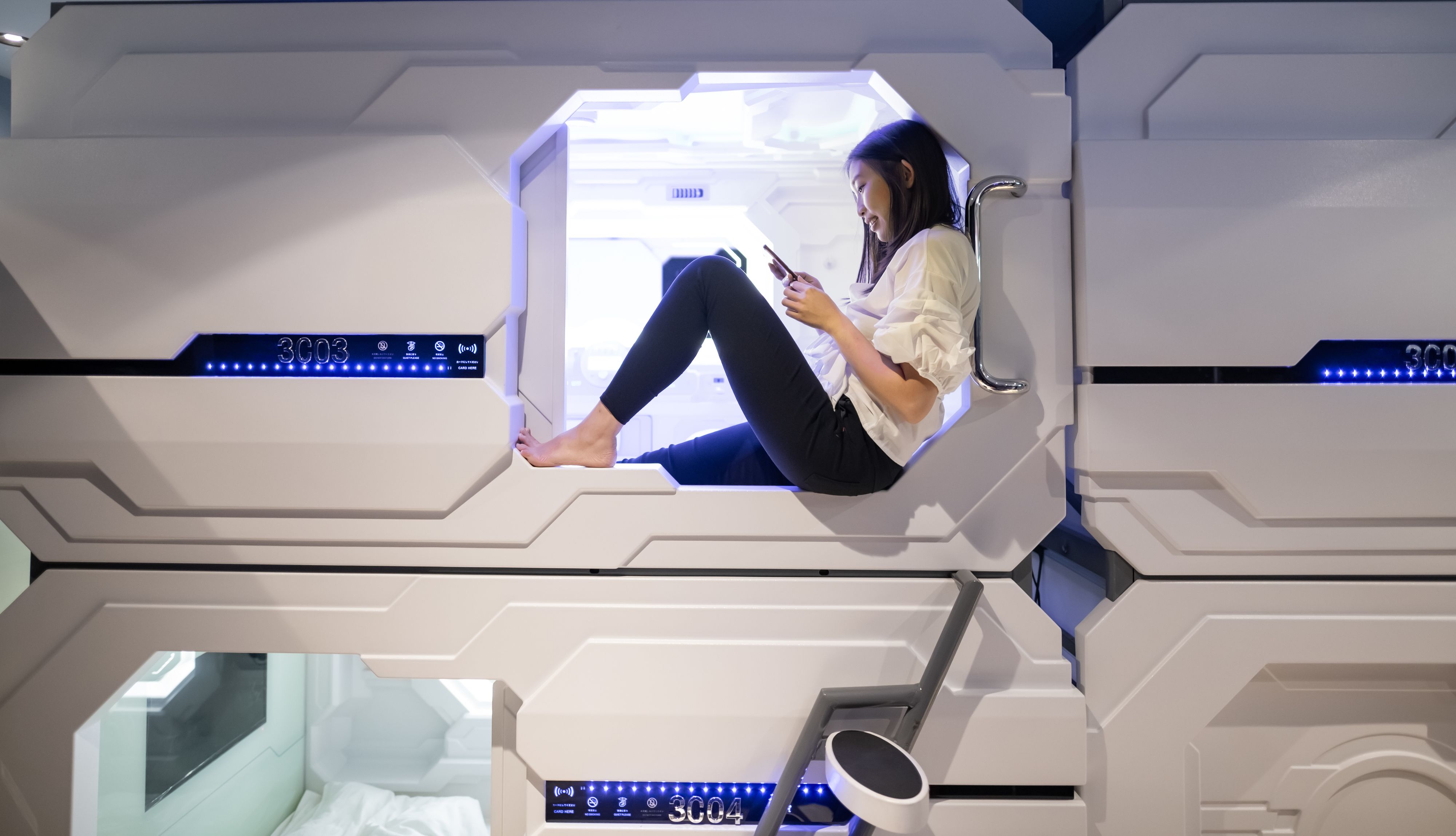 single capsule bed - 8 female | in-room safe, iron/ironing board, free wifi, bed sheets