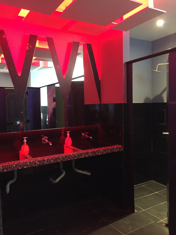 Space Hotel @ Kuala Lumpur Chinatown by null