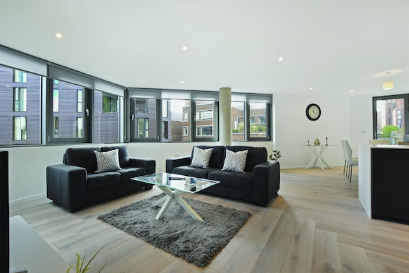 Deluxe-Apartment, 2 Schlafzimmer | Wohnzimmer