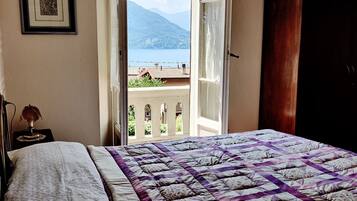 Suite, bagno privato, vista lago (Camere P.ssa Mafalda)