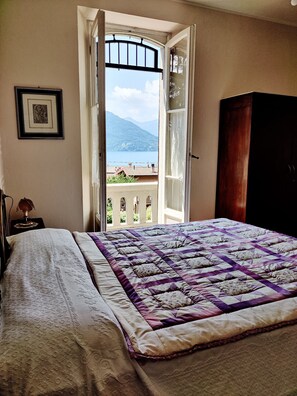 Room - Villa Laura (Lierna)