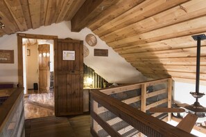 Interior - Raven's Bed and Breakfast (Reykjanesbær)