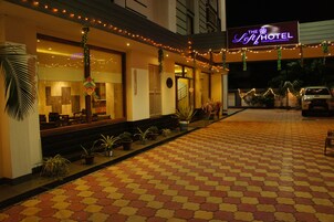 Front of property - evening/night