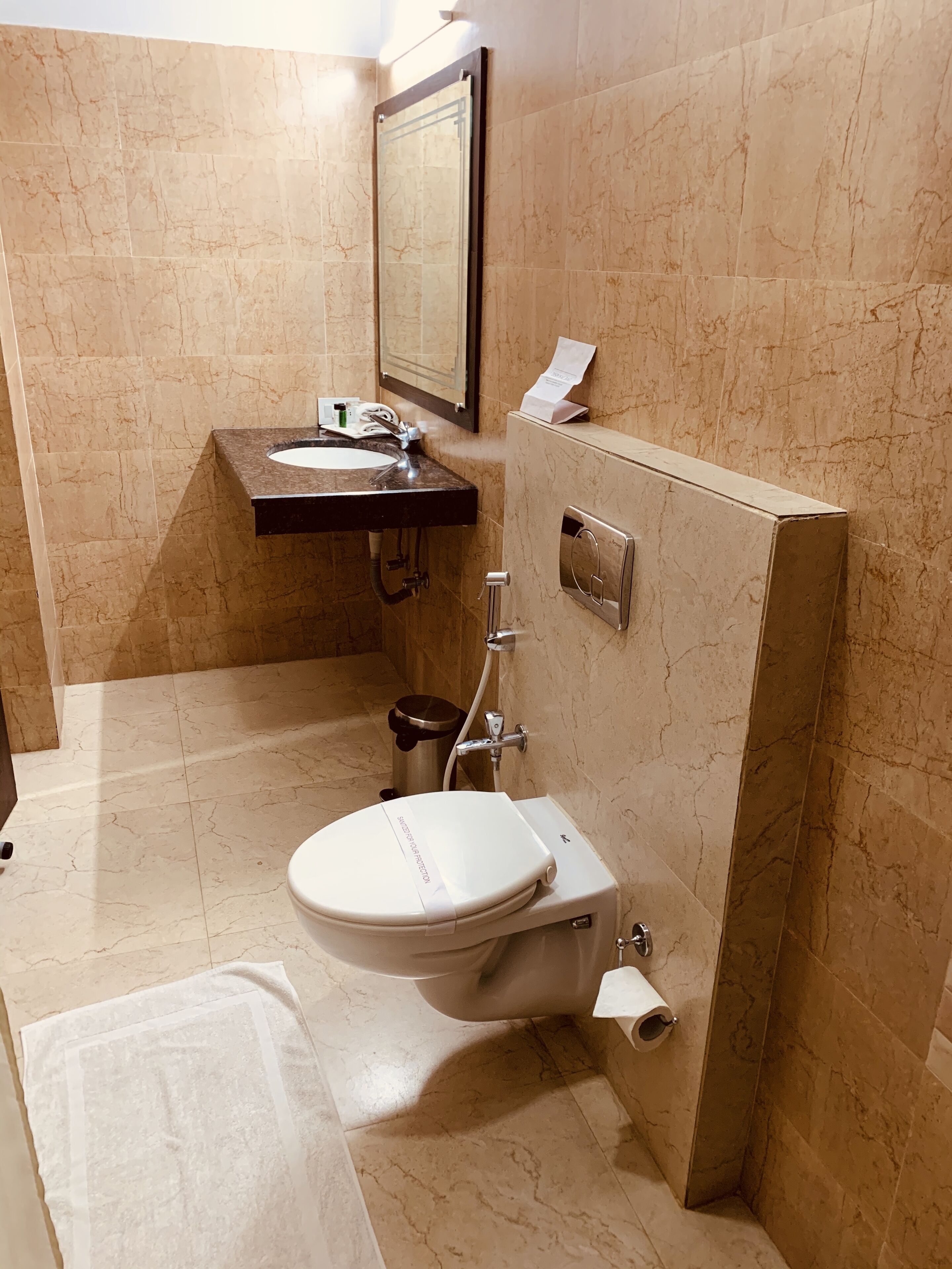 shower, free toiletries, hair dryer, slippers