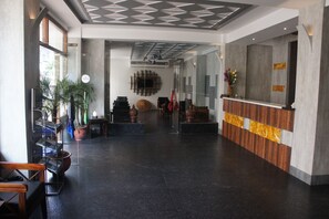 Lobby sitting area - The Loft Hotel (Siliguri)