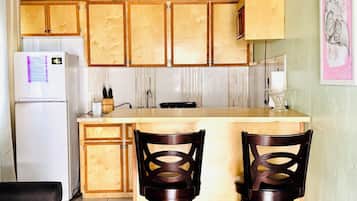 Appartamento Comfort, 1 letto queen con divano letto | Cucina privata | Frigorifero, microonde, macchina per tè/caffè