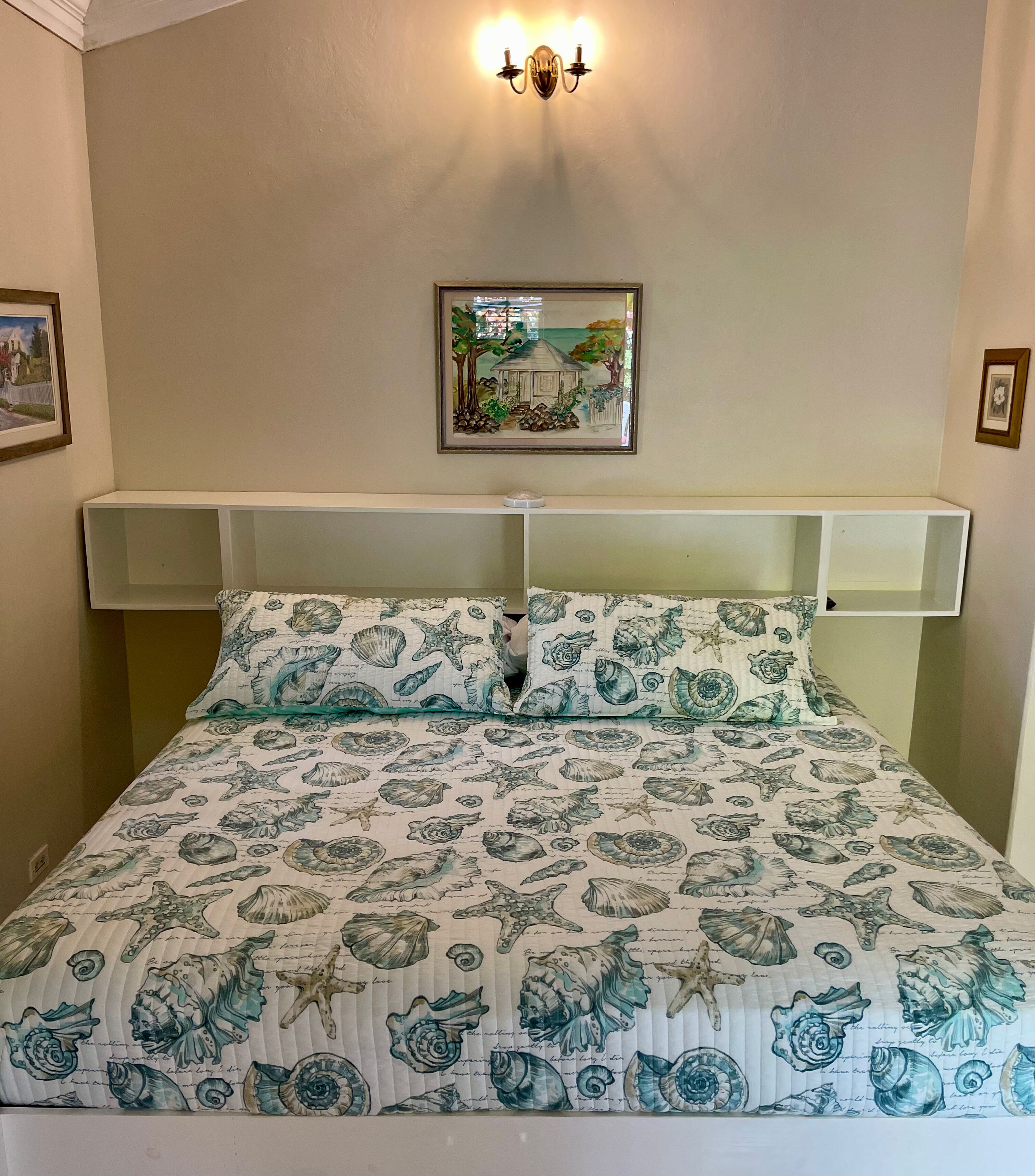 Deluxe Studio, 1 King Bed | 1 bedroom, Frette Italian sheets, premium bedding