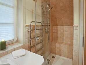 Deluxe Apartment, Private Bathroom | Bathroom - Ferienwohnung Dikstig "links" (Kampen)