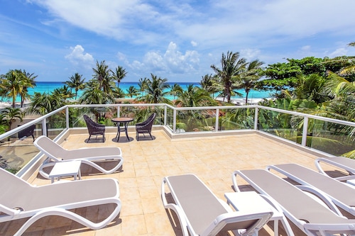 Vista del Mar by NAS