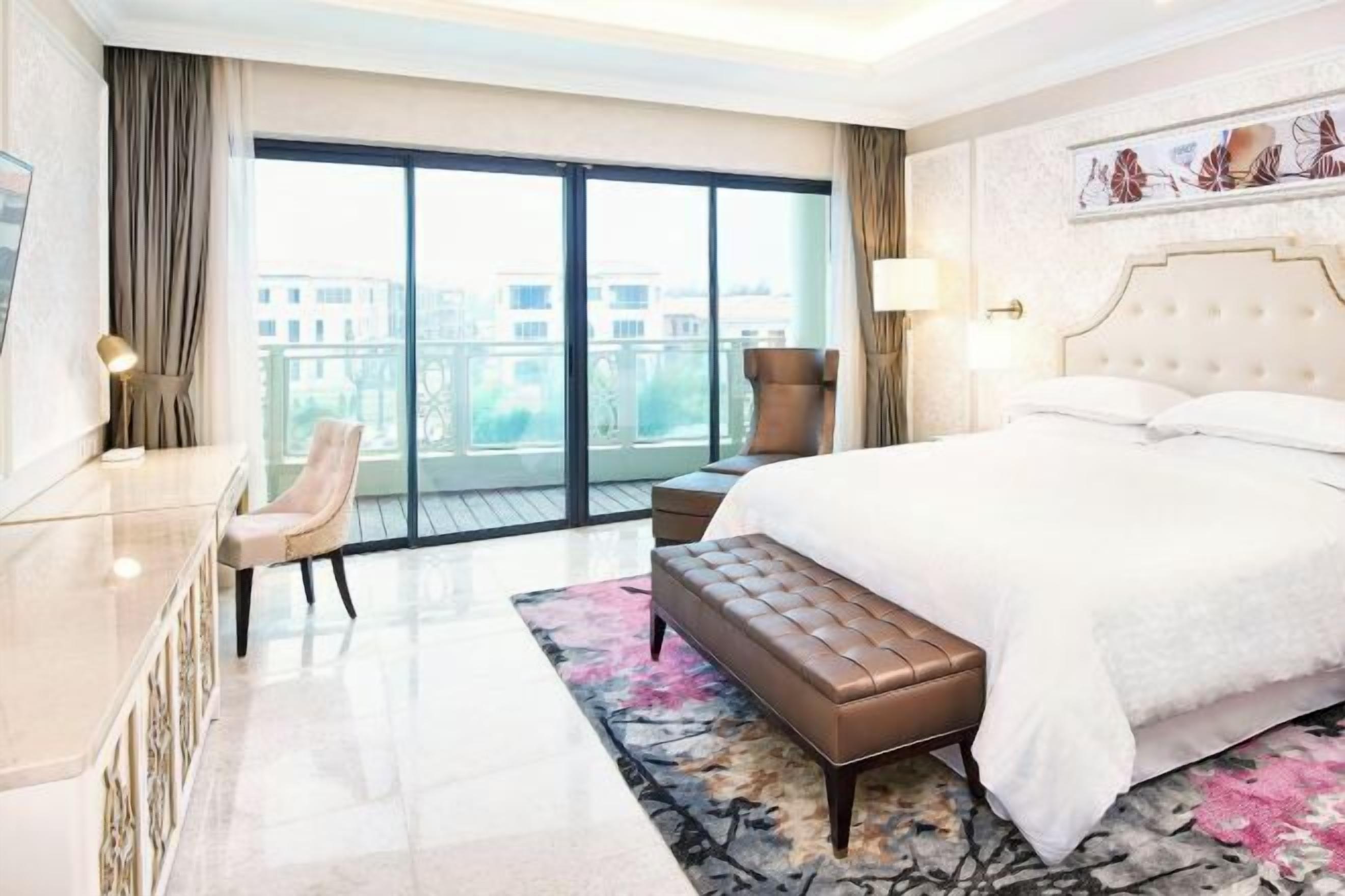 Literie de qualité supérieure, minibar, coffres-forts dans les chambres