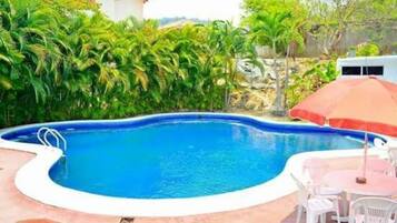 ์ผ์ธ ์์์ฅ, ์ผ๊ด์ ์์