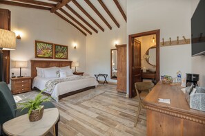 ダブルルーム ク��イーンベッド 1 台 | セーフティボックス (室内)、デスク、アイロン / アイロン台、ベビーベッド (無料)