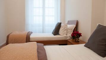 Deluxe Room, 2 Bedrooms, Ensuite | 1 bedroom, premium bedding, down comforters, minibar
