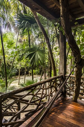 Superior Suite, 1 Queen Bed, Balcony | In-room safe, free WiFi - I Scream House (Tulum)