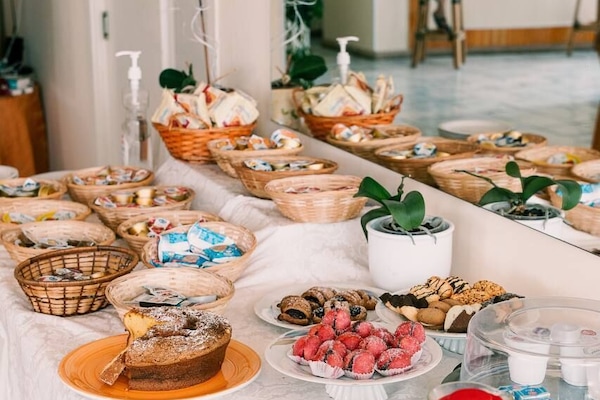 Desayuno buffet incluido todos los días