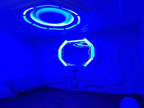 Capsule Pod