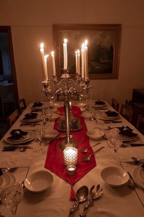 Dining - Farm Stays, Here you Will be Able to Relax and Enjoy the Beauty of Nature (Addo)