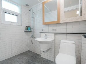 Bathroom - Rainbootsguesthouse (Incheon)