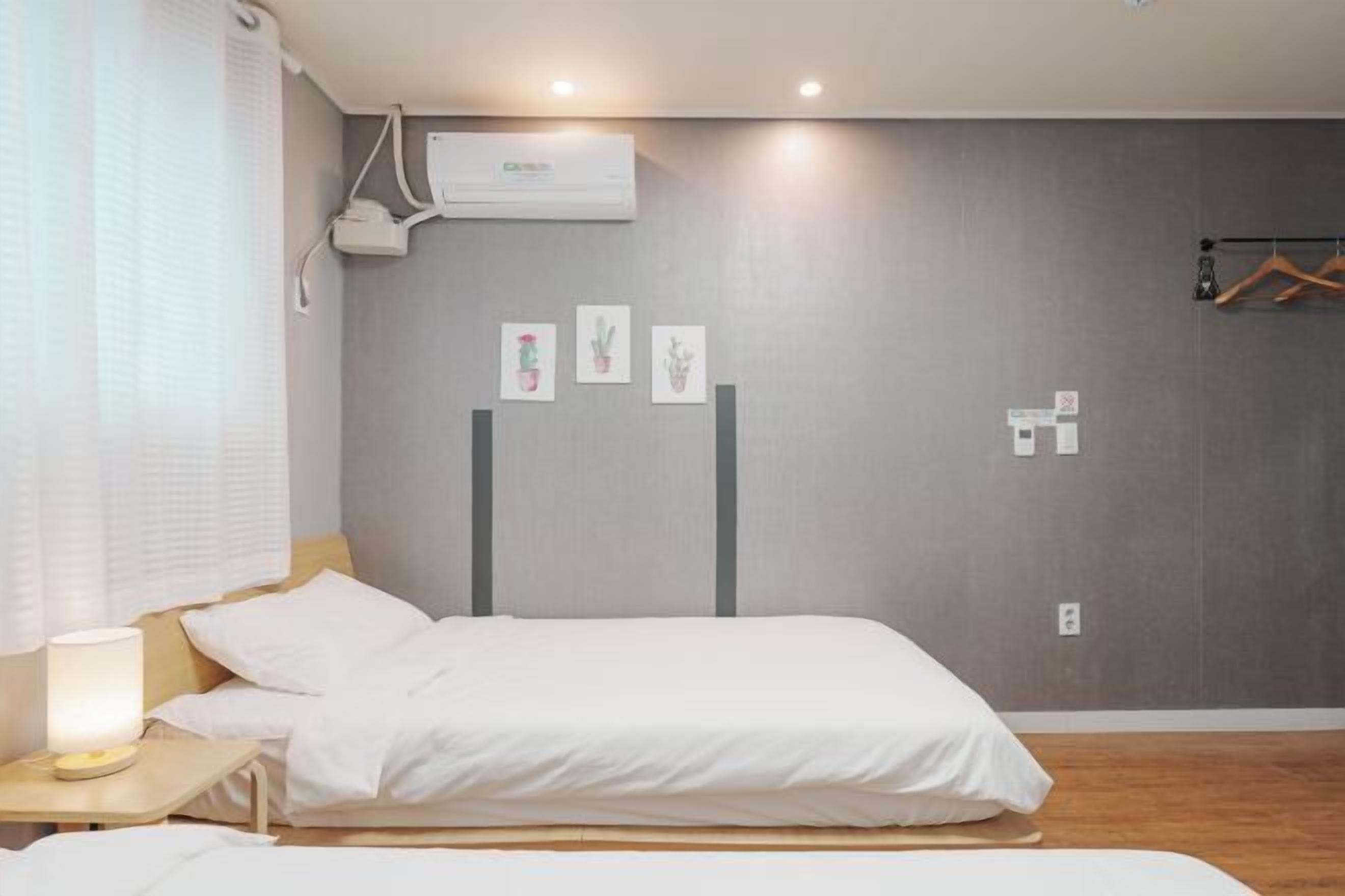 Premium bedding, down duvets, soundproofing, free WiFi