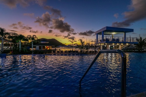 Harbor Club St. Lucia, Curio Collection by Hilton